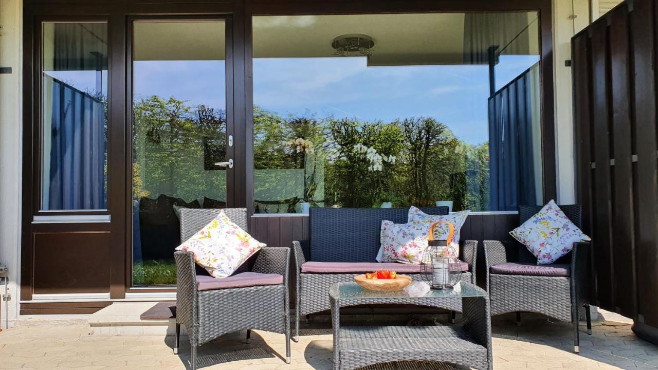 Black Forest Bergliebe Pool Terrasse Ruhe Komfort Apartment Hoechenschwand